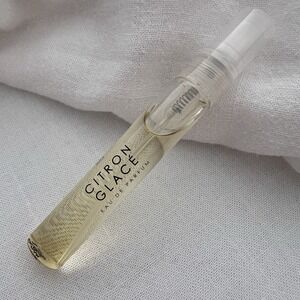 Le Monde Gourmand Citron Glace Eau De Parfum  0.23 Fl. Oz‎ Mini